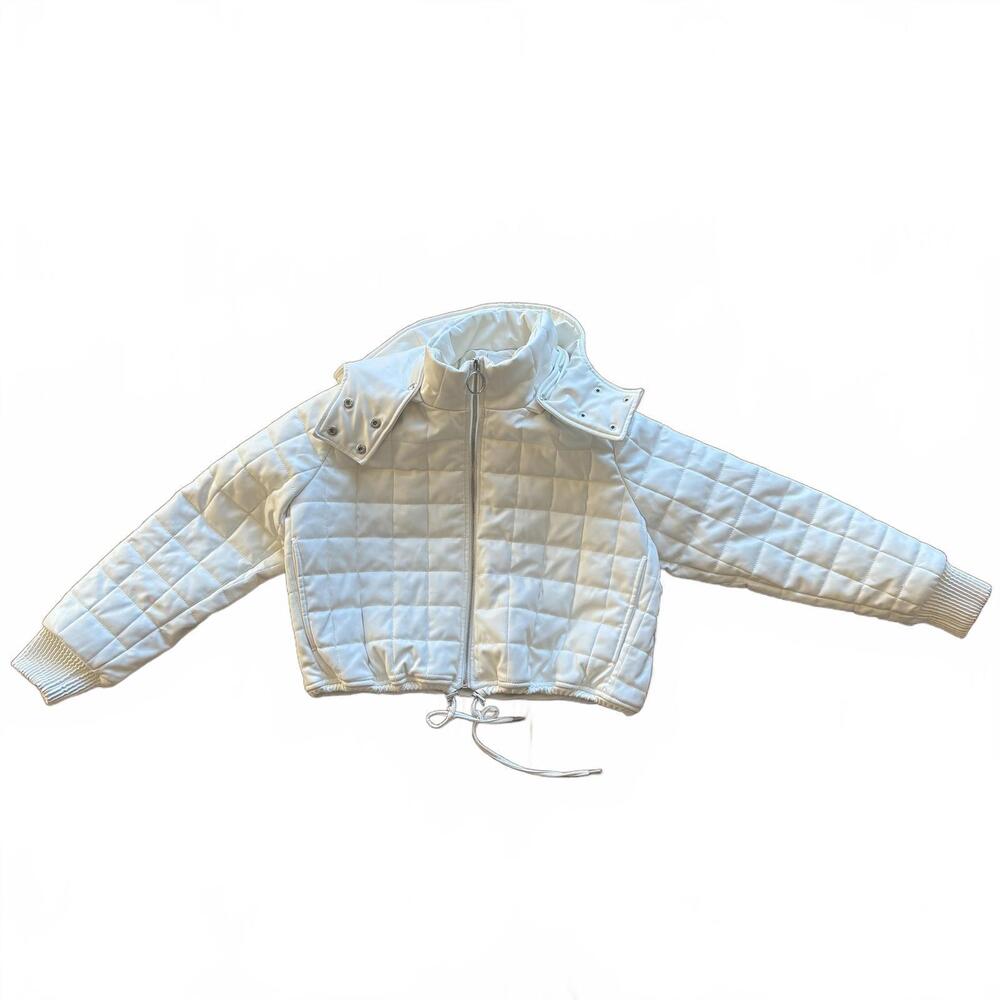 BLANKNYC White Puffer Cropped Quilted Jacket